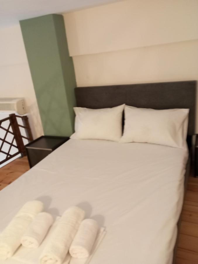 Stratos Family Apartments & Studios ネオス・マルマラス エクステリア 写真