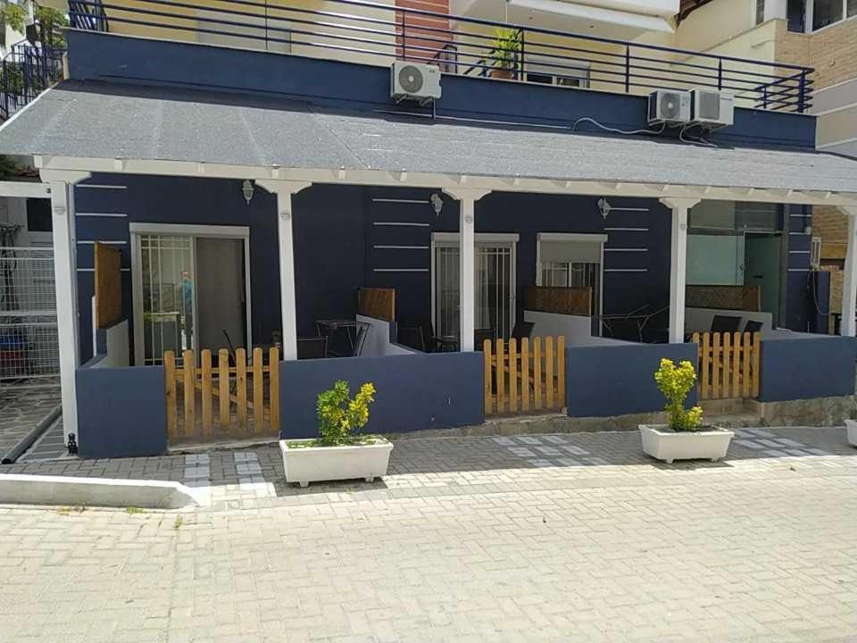 Stratos Family Apartments & Studios ネオス・マルマラス エクステリア 写真